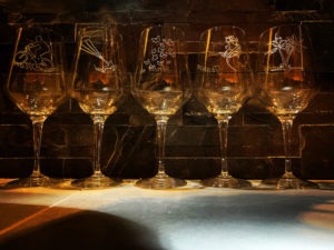 Gravure sur verre à vin
