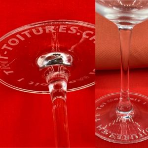 Gravure sur pied de verre