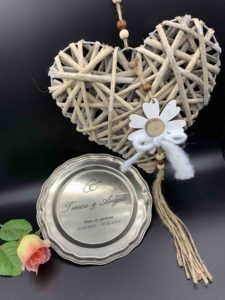 Gravure sur métal étain pour assiette pour anniversaire de mariage