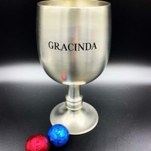 Gravure sur métal étain pour calice