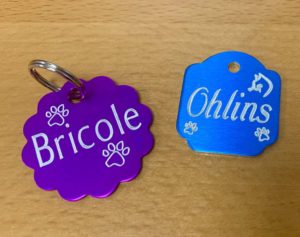 Gravure sur métal alu anodisé et médailles d'animaux